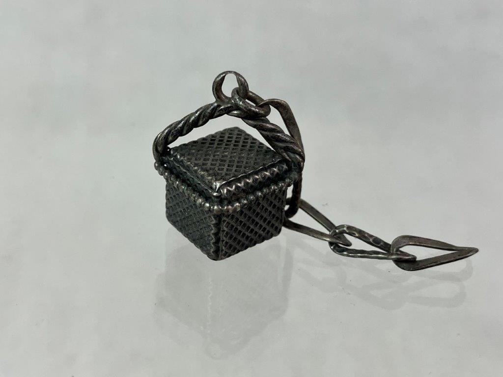 Assortment of Vintage Jewelry - 5