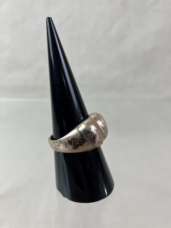 Vintage Domed Sterling Silver Ring - 3
