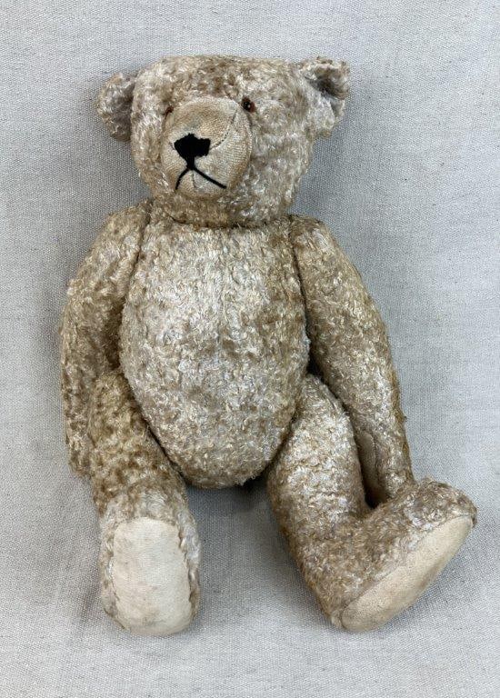 Pair of Early Jointed Teddy Bears - 7