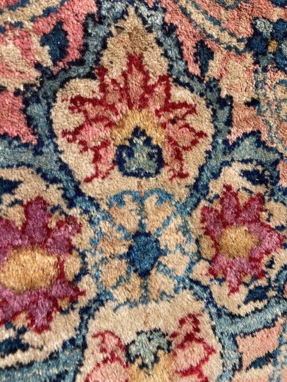 Persian Kerman Rug - 3