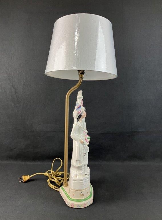 Staffordshire Courting Couple Figurine Lamp - 6