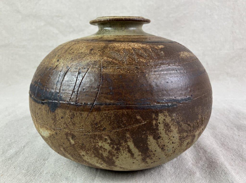 Jeff Greene Southern Studio Pottery Vase - 5