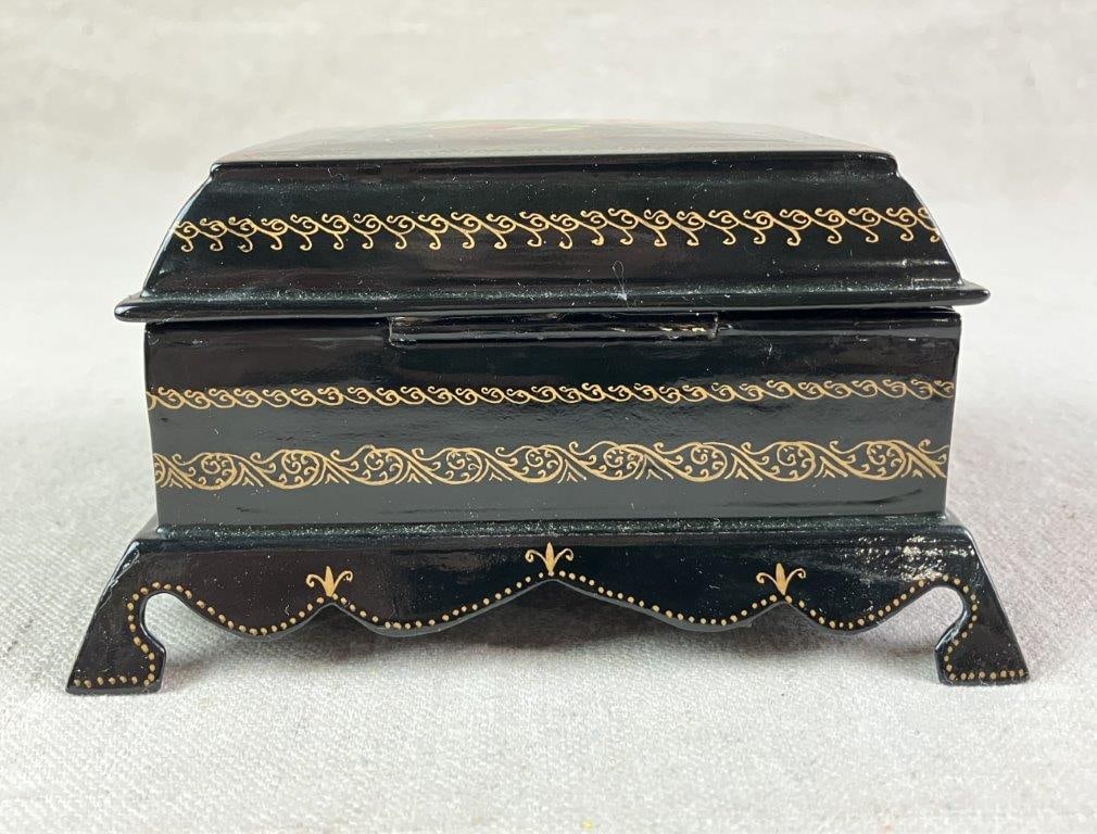 Hand Painted Russian Lacquer Box - 8