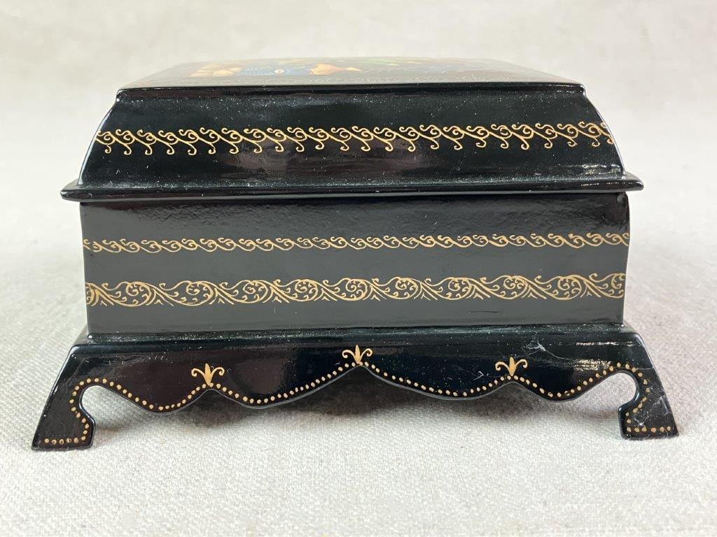 Hand Painted Russian Lacquer Box - 9
