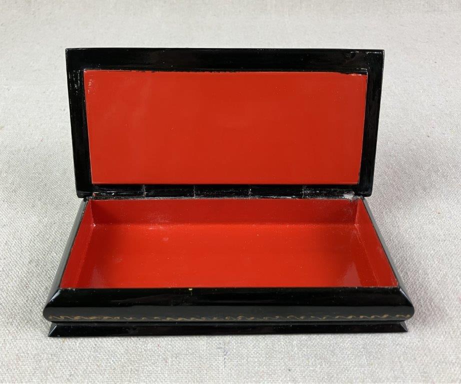 Hand Painted Russian Lacquer Box - 5