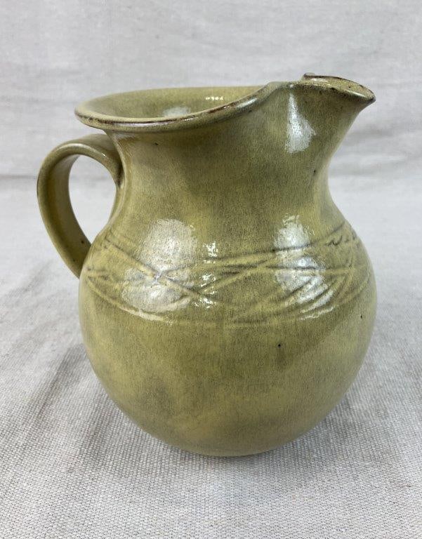 Zedith Teague Garner Pottery Pitcher (1 of 9)