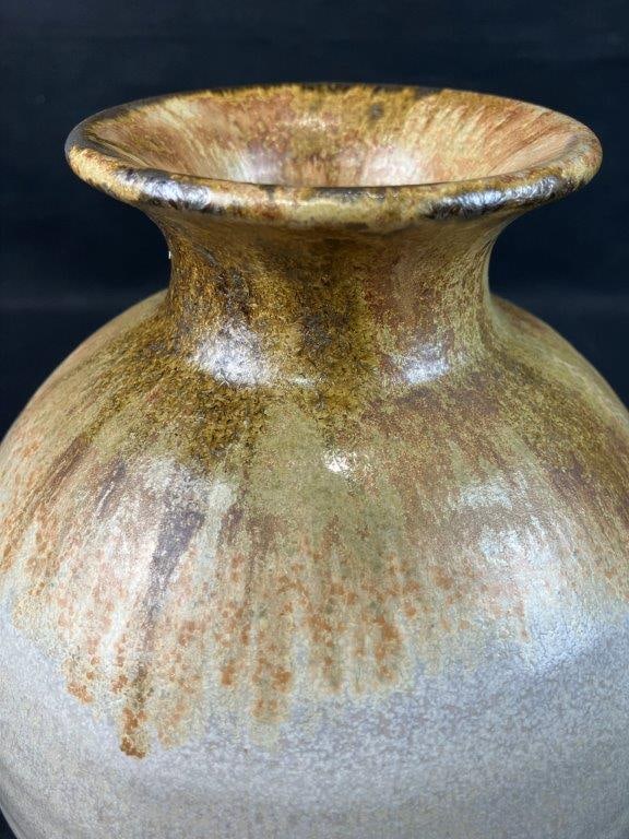 Tim Kerns Studio Pottery Vase - 3