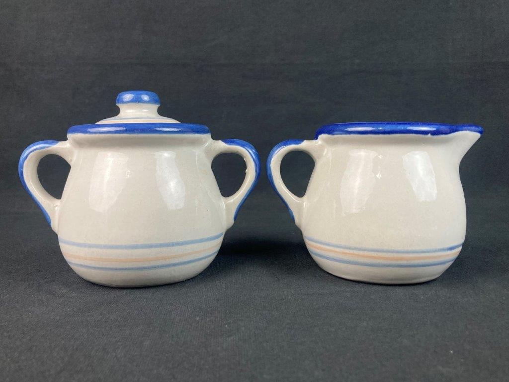Louisville Stoneware Precious Pig Creamer and Sugar Set - 5