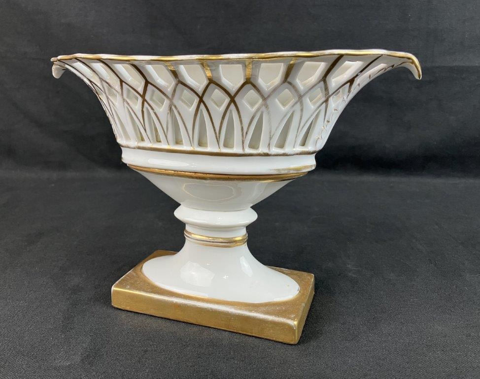Old Paris Gilt Porcelain Flower Compote - 2