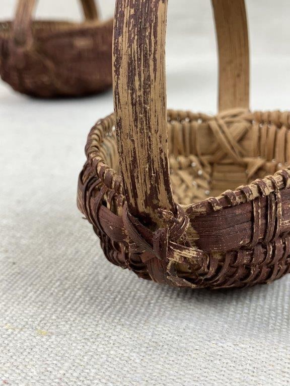 Three Red Painted Country Buttocks Baskets - 10