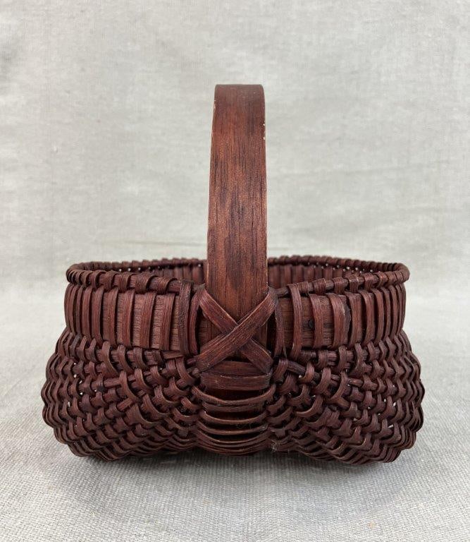 Three Red Painted Country Buttocks Baskets - 4