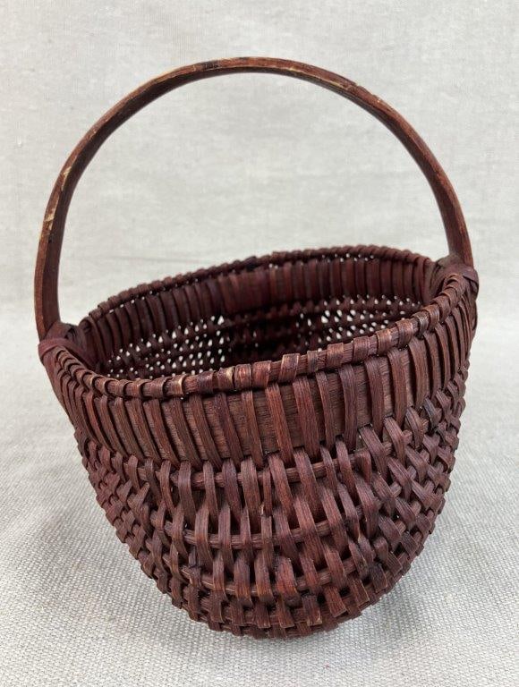 Three Red Painted Country Buttocks Baskets - 5