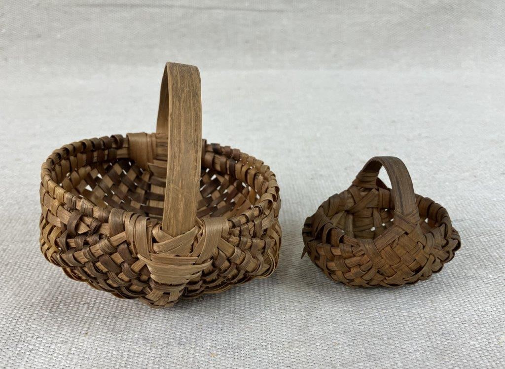 Four Country Buttocks Baskets - 11