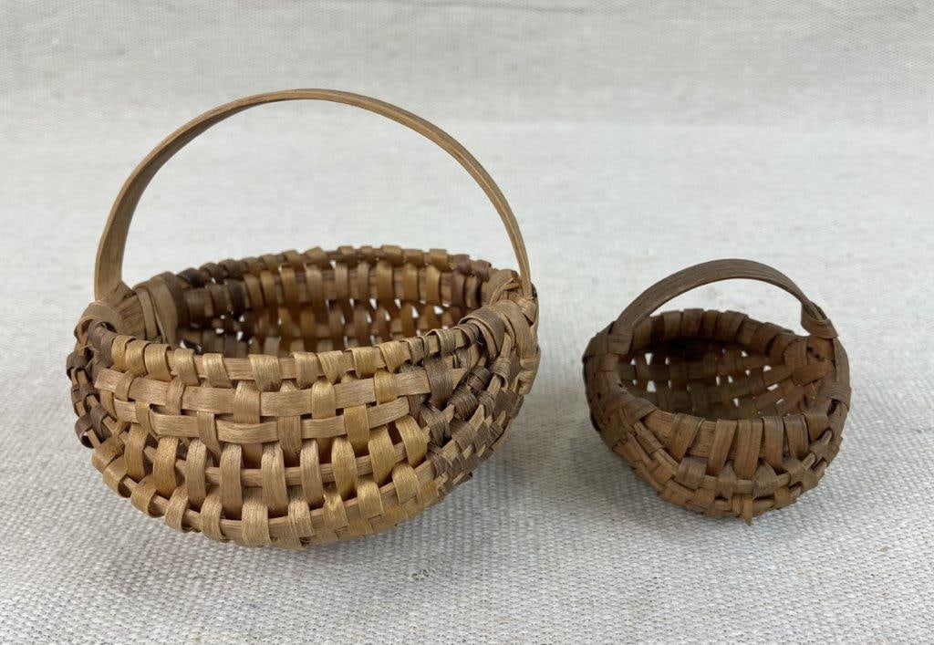 Four Country Buttocks Baskets - 12
