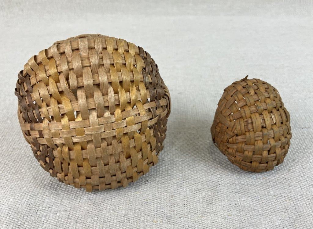 Four Country Buttocks Baskets - 13