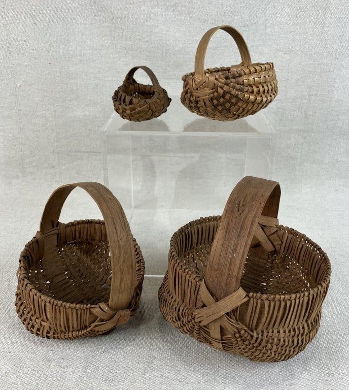 Four Country Buttocks Baskets (1 of 13)