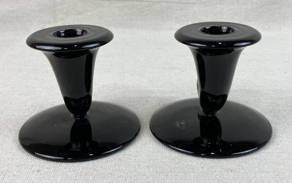 Pair of Viking Ebony Glass Candlesticks - 7