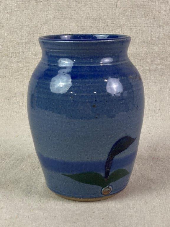 Decorated Studio Pottery Vase (1 of 10)