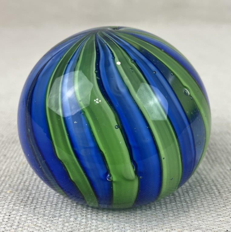 Swirl Art Glass Paperweight - 2