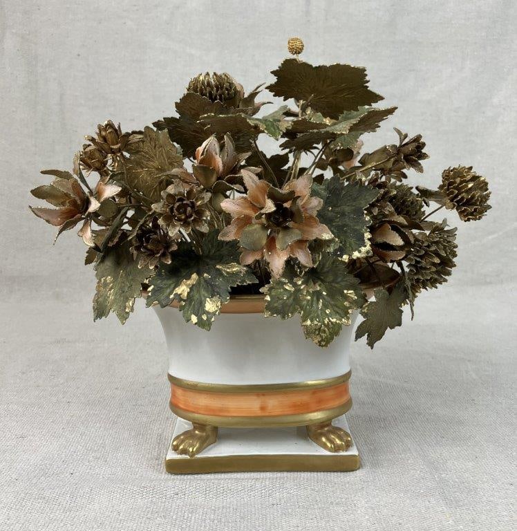 Jane Hutchinson Handmade Floral Arrangement - 7