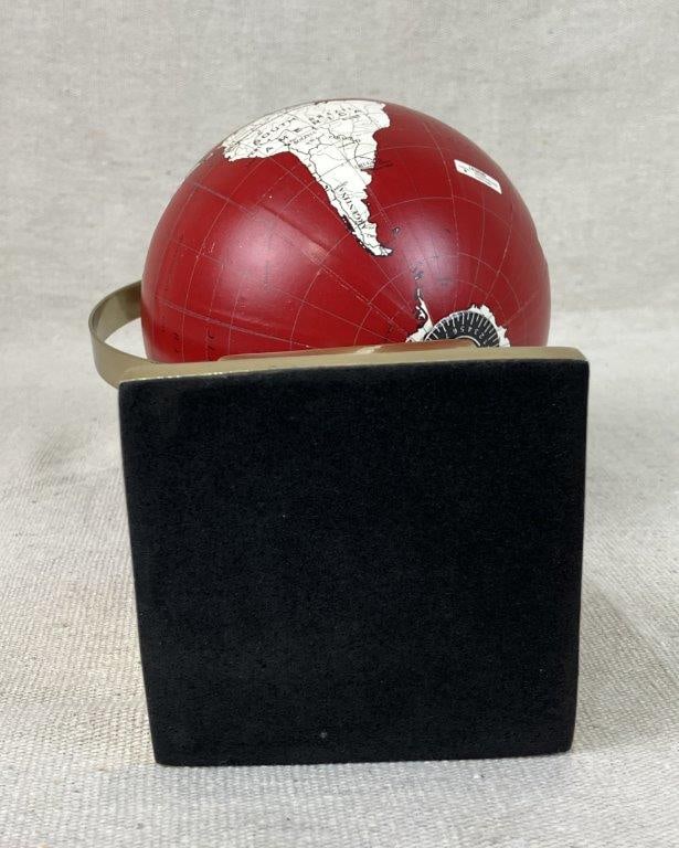 World Globe by Tren Dee - 9