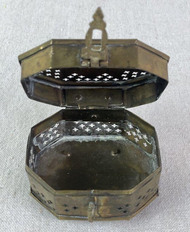 Assorted Brass Decor Lot - 7