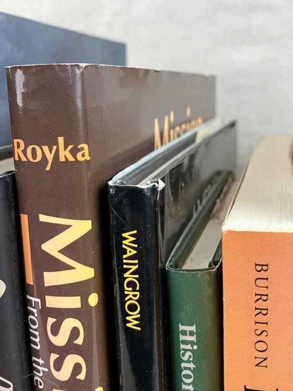 Eight Southern and American Antiques Books - 3