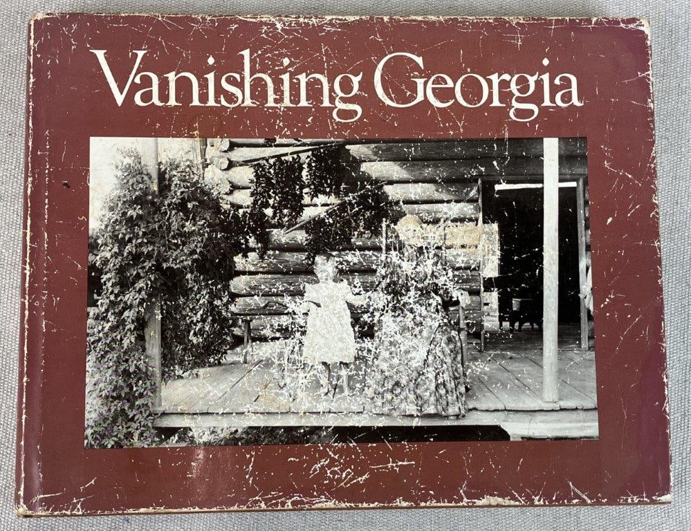 Eleven Books Including Southern Antiques and Folk Art Volumes - 6