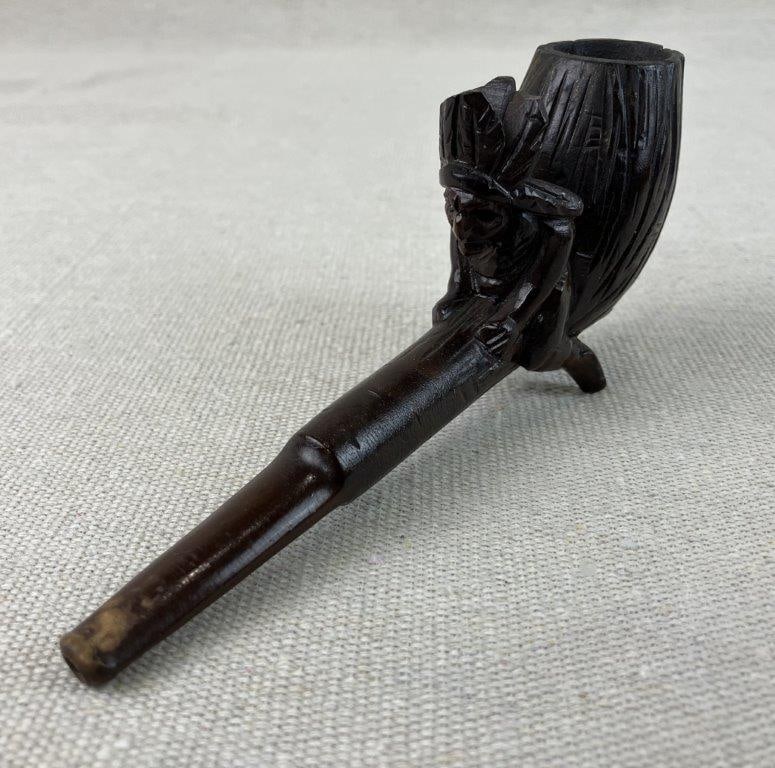 Folk Art Carved Native American Figural Pipe - 2