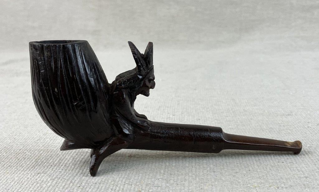 Folk Art Carved Native American Figural Pipe - 5