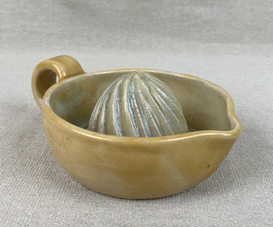 Studio Pottery Lemon Juicer - 2