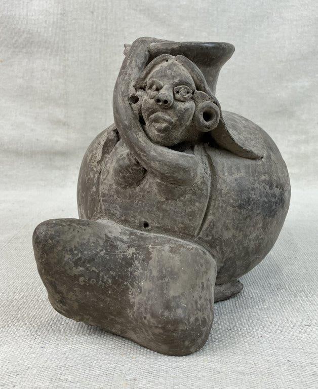 South American Figural Pottery Vase - 2