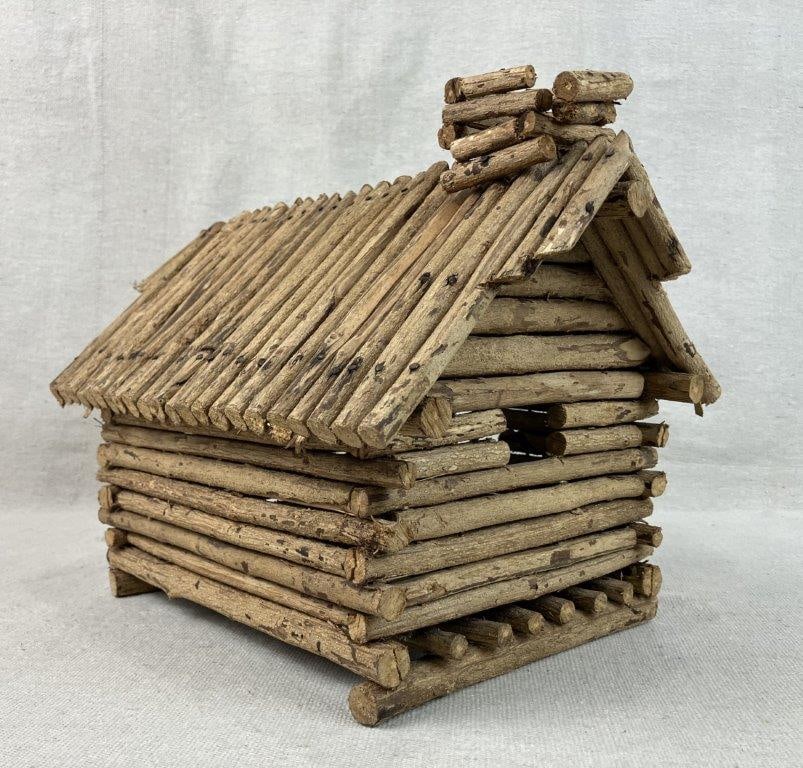 Folk Art Log Cabin (1 of 7)