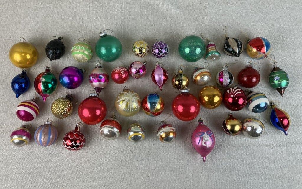 Vintage and Antique Hand Decorated Christmas Ornaments (1 of 4)