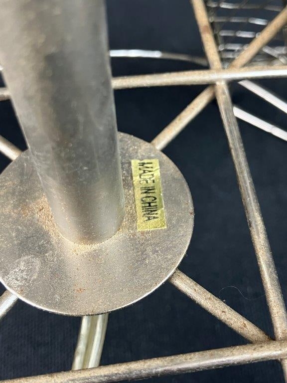 Eiffel Tower Form Lamp - 6