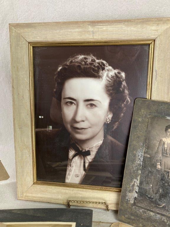 Collection of 19th and 20th Century Portraits - 2