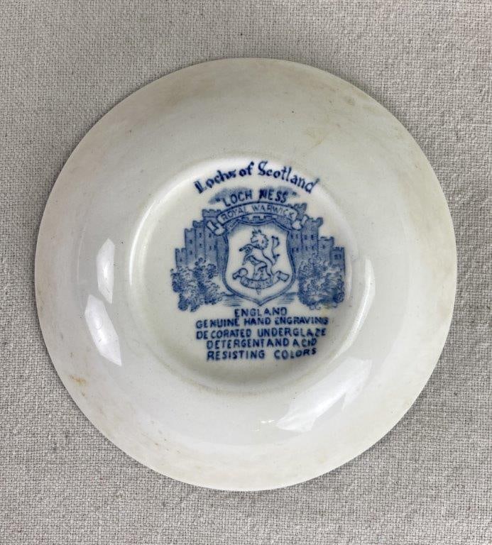 Blue Willow China Lot - 8