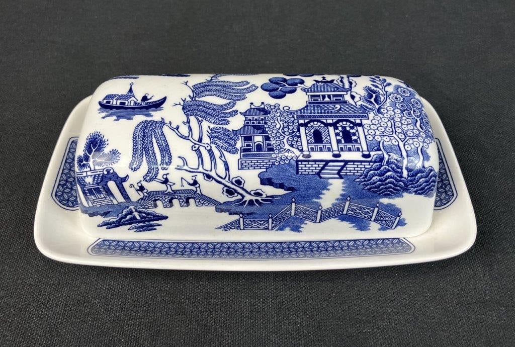 Four Blue Willow Blue and White China Pieces - 4