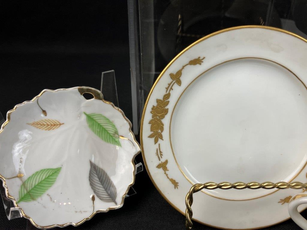 Decorated Porcelain Dinnerware Assortment - 5