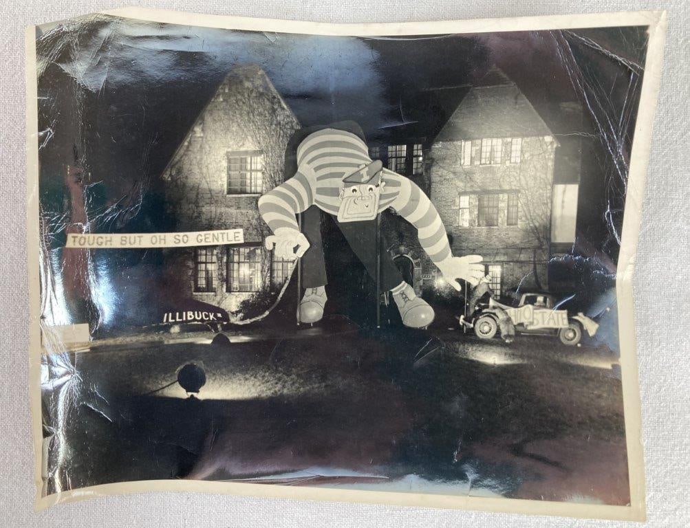 20th Century Photographs of Family and Automobiles - 2