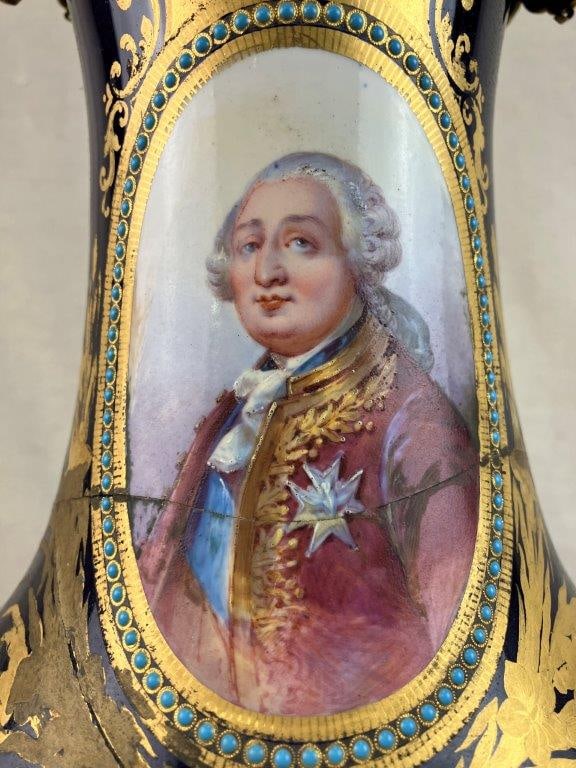 French Louis XVI Gilt and Cobalt Decorated Porcelain Covered Vase - 2
