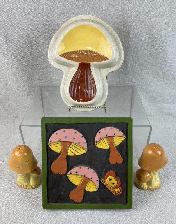 Mid Century Modern Mushroom Decor, 1970s (1 of 5)
