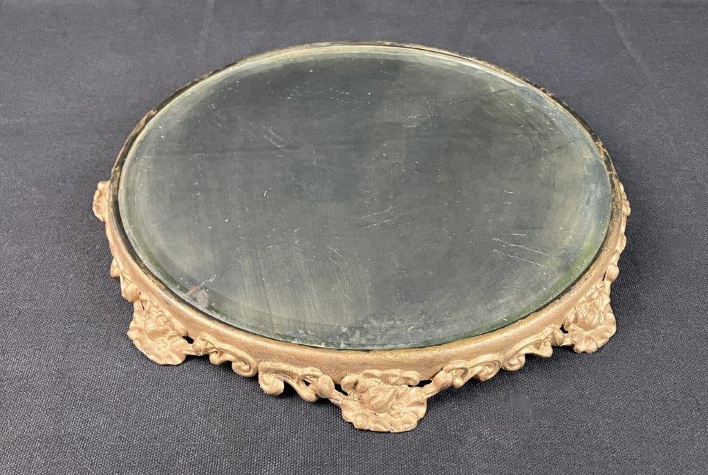 Rococo Style Mirrored Base (1 of 6)