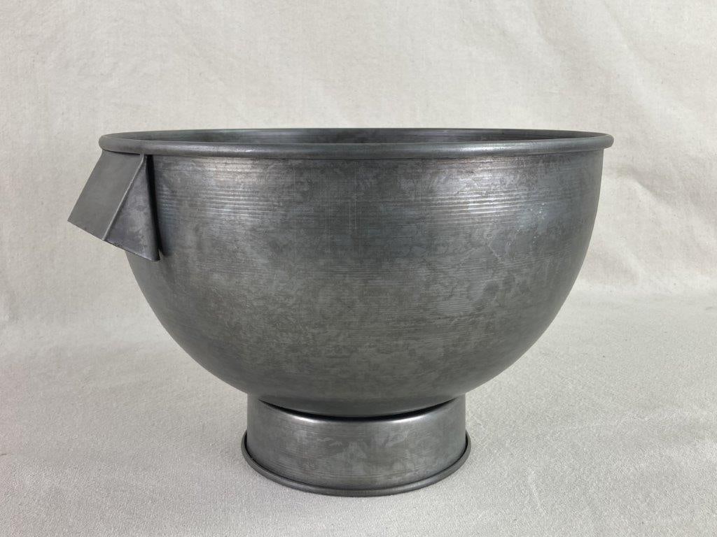 Aluminum Wine Bucket (1 of 4)