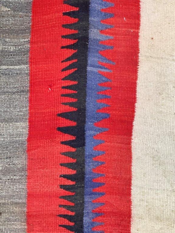 Early 20th Century Navajo Eye Dazzler Rug - 2