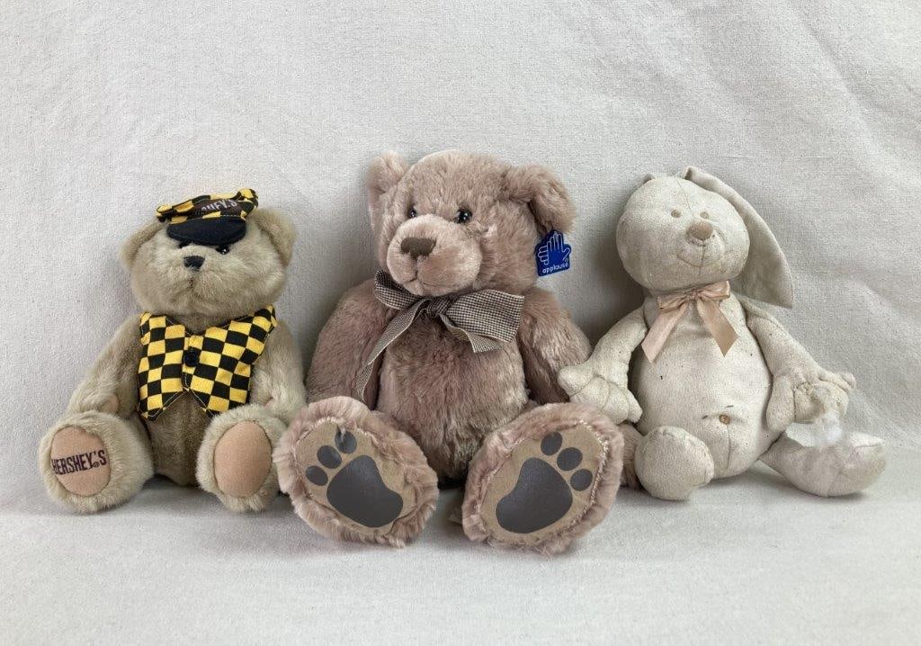 Toy Lot with Porcelain Figures - 2