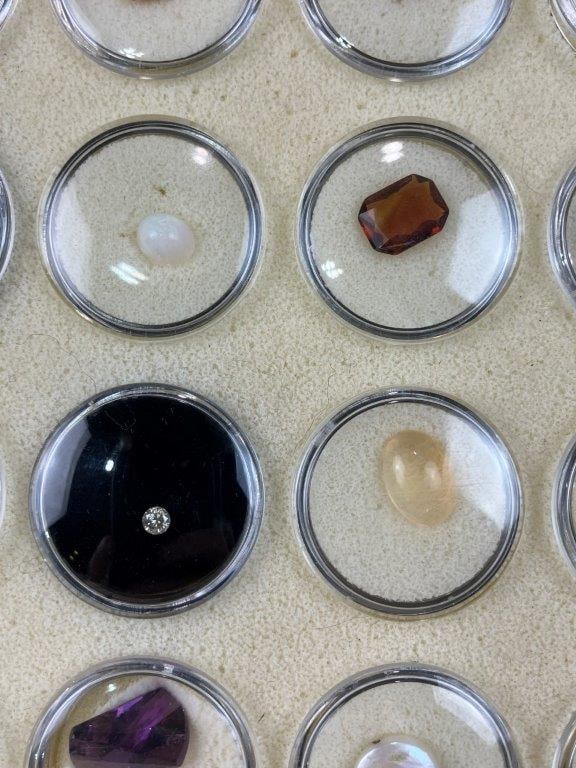Lot of 50 Gemstones Including Precious Stones - 7