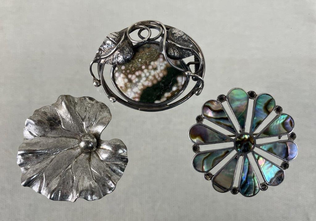 Vintage Sterling Silver Brooches (1 of 7)