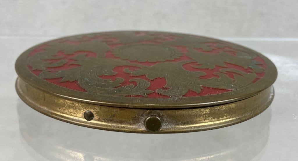 Vintage Rex Fifth Avenue Powder Compact - 3