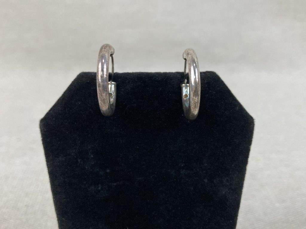 Two Pairs of Sterling Silver Earrings - 5